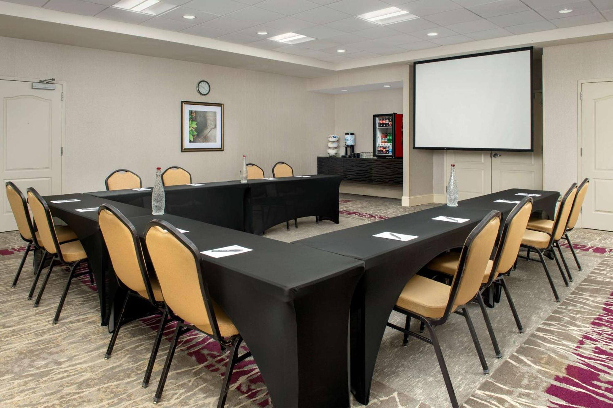 Hilton Garden Inn Knoxville West/Cedar Bluff Ngoại thất bức ảnh
